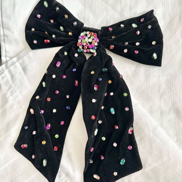 Black velvet hair bow with rainbow color embellishment ￼